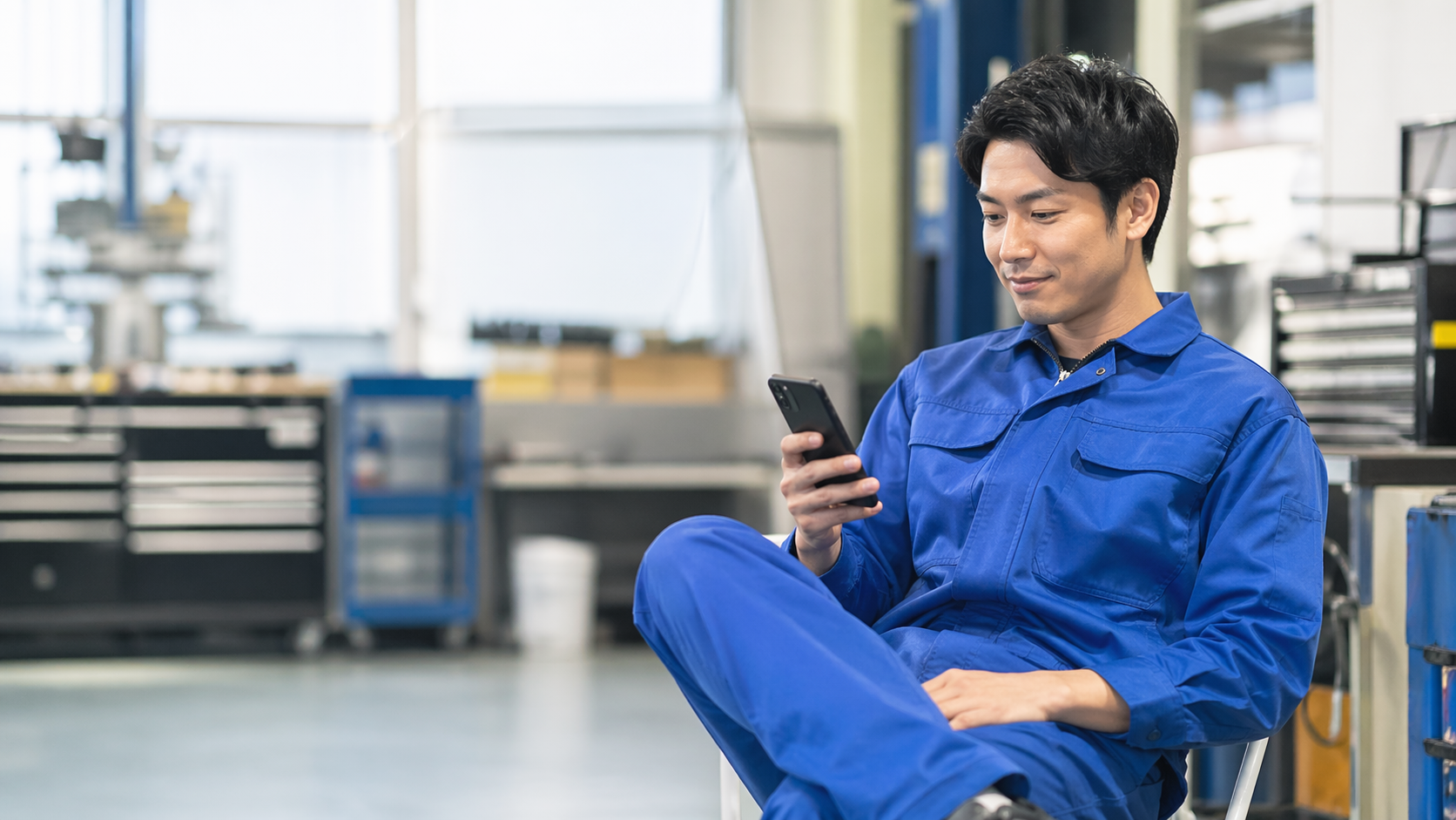 電話対応の心配から解放されたイメージ